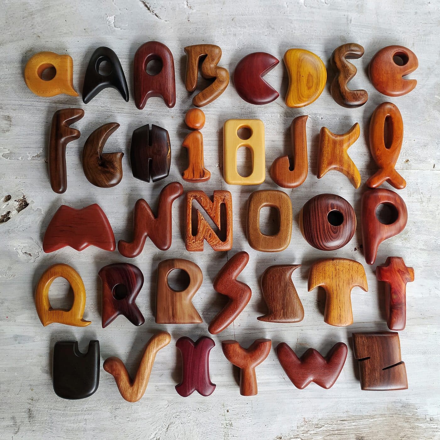 Alfabeto Decorativo — Detalhe